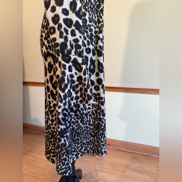 Robert Louis Leopard dress with long sleeves. Size large - Picture 3 of 6